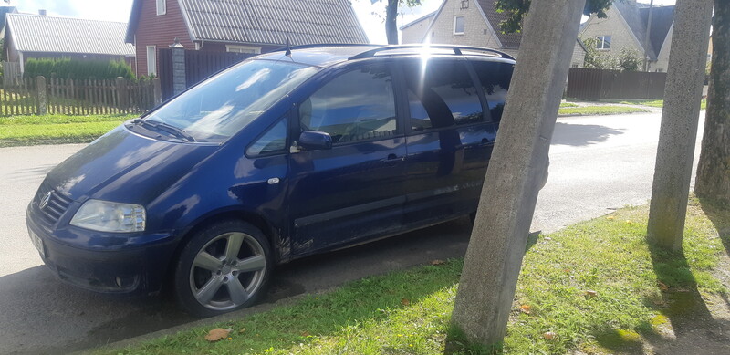 Photo 2 - Volkswagen Sharan 2002 y parts