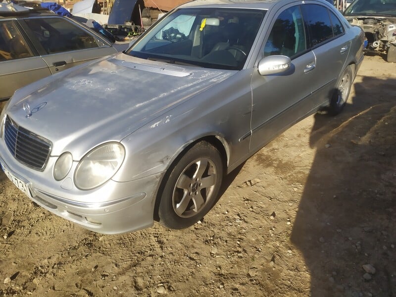 Photo 2 - Mercedes-Benz E 280 W211 2006 y parts