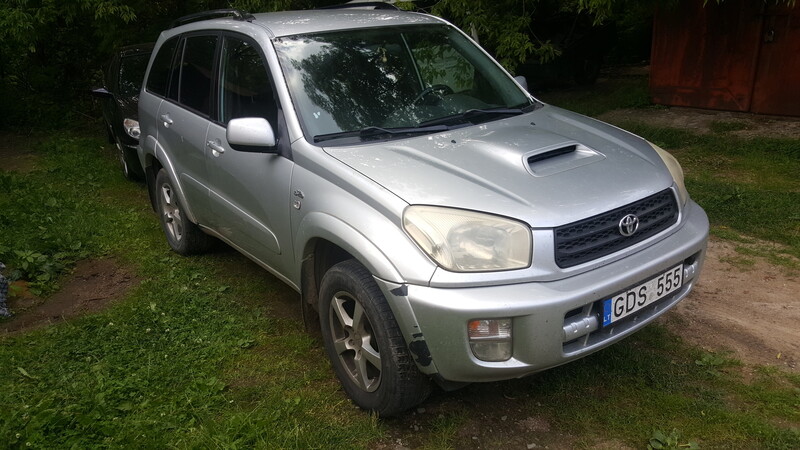 Фотография 3 - Toyota Rav4 II 2.0D4D sidabrinė 4d. 2003 г запчясти