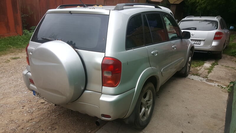 Фотография 6 - Toyota Rav4 II 2.0D4D sidabrinė 4d. 2003 г запчясти