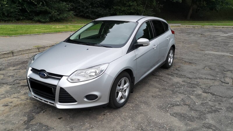 Photo 1 - Ford Focus 2014 y rent