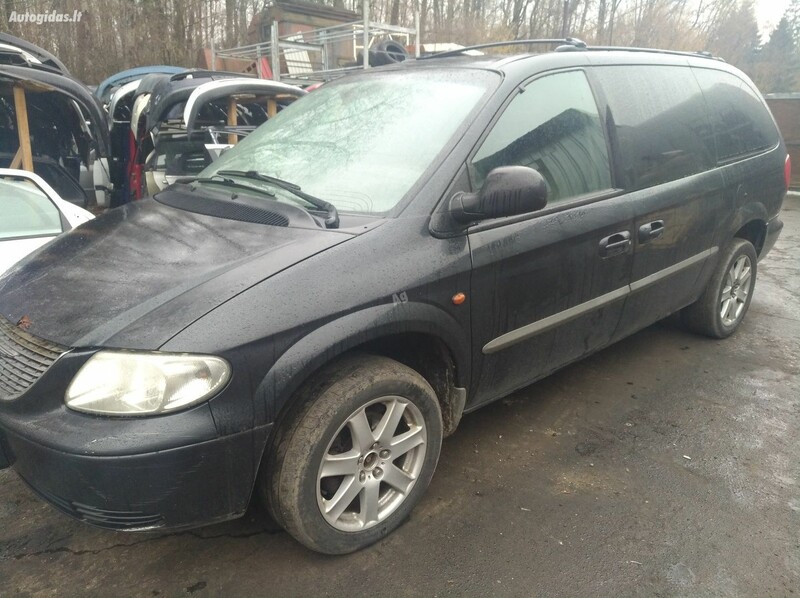 Photo 3 - Chrysler Voyager 2002 y parts