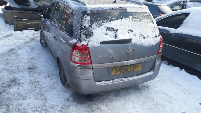 Photo 2 - Opel Zafira 2006 y parts