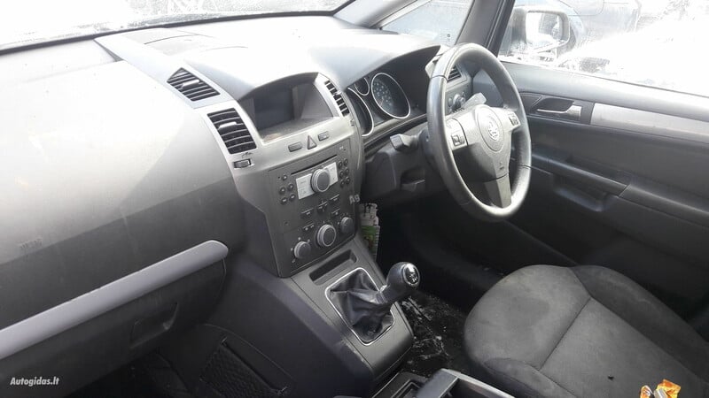 Photo 4 - Opel Zafira 2006 y parts