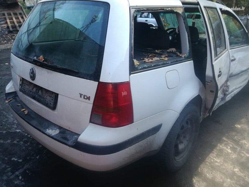 Photo 3 - Volkswagen Golf 2002 y parts