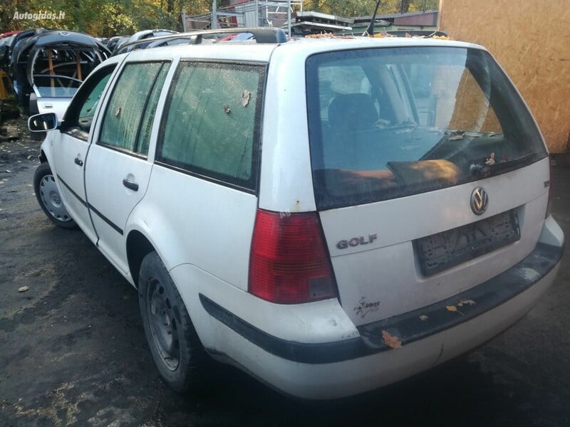 Photo 4 - Volkswagen Golf 2002 y parts