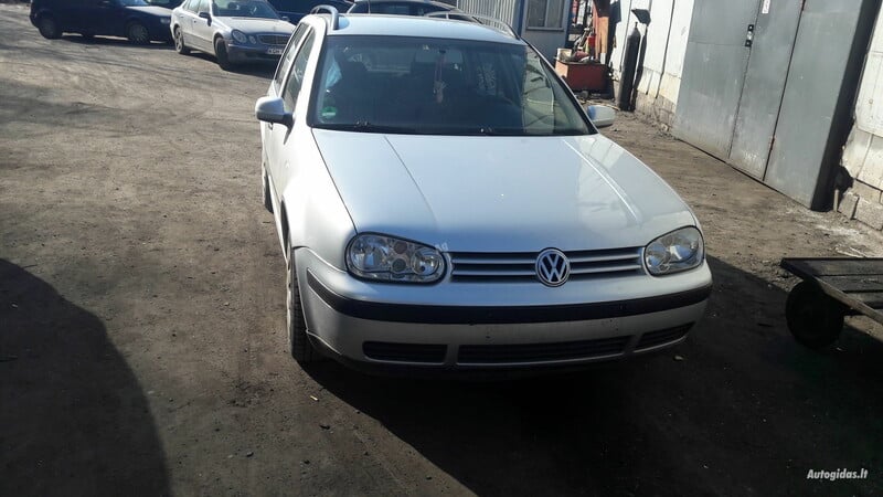 Photo 6 - Volkswagen Golf 2002 y parts