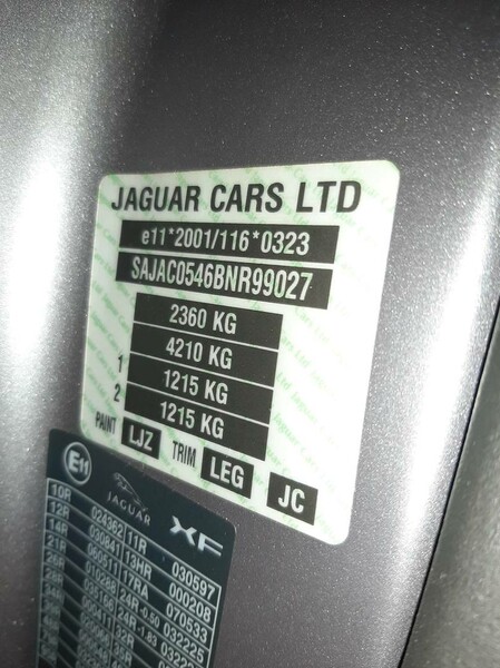 Photo 10 - Jaguar Xf 2010 y parts