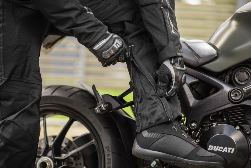 Photo 5 - Boots SHIMA EXO VENTED moto