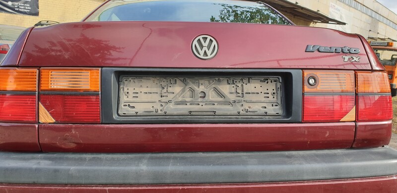 Photo 5 - Volkswagen Vento 47 kW 1993 y parts