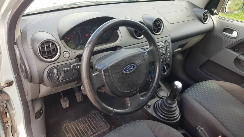 Nuotrauka 11 - Ford Fiesta MK6 2004 m dalys