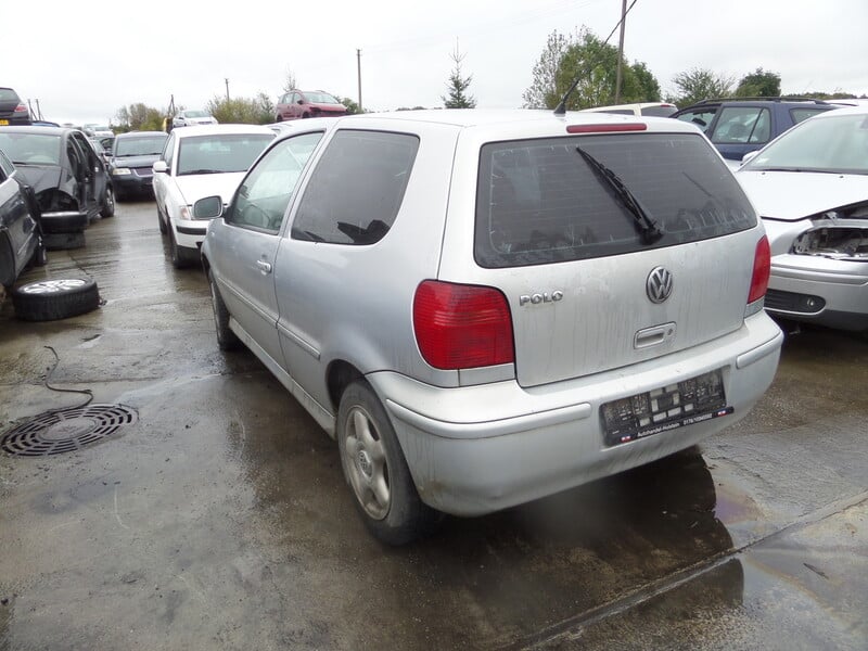 Photo 2 - Volkswagen Polo III 2001 y parts