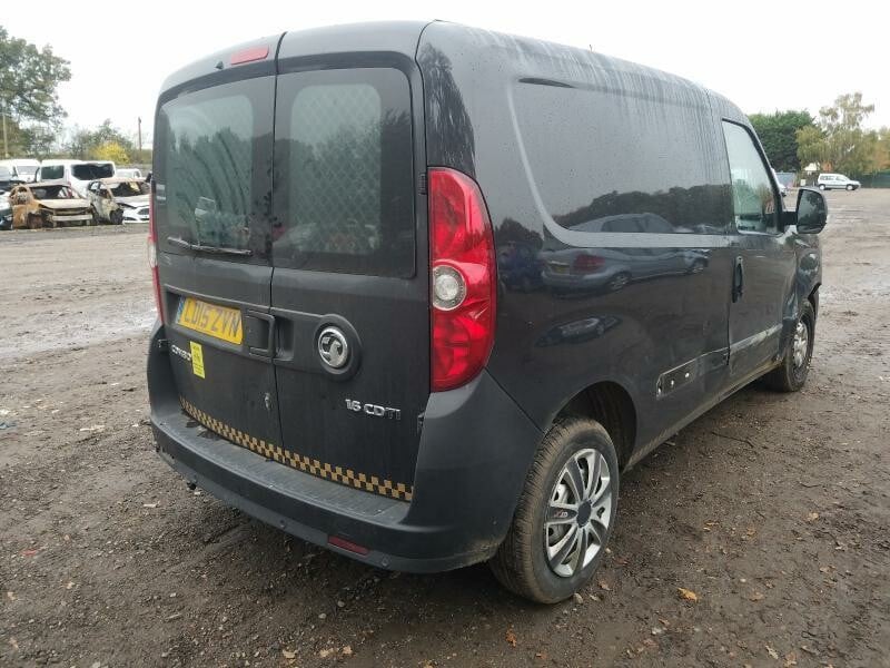 Nuotrauka 2 - Opel Combo 2015 m dalys