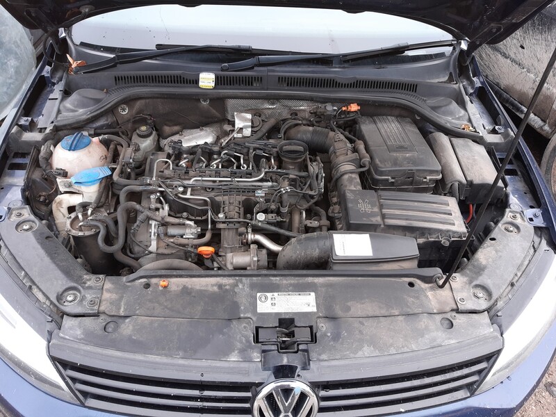 Фотография 4 - Volkswagen Jetta 2014 г запчясти