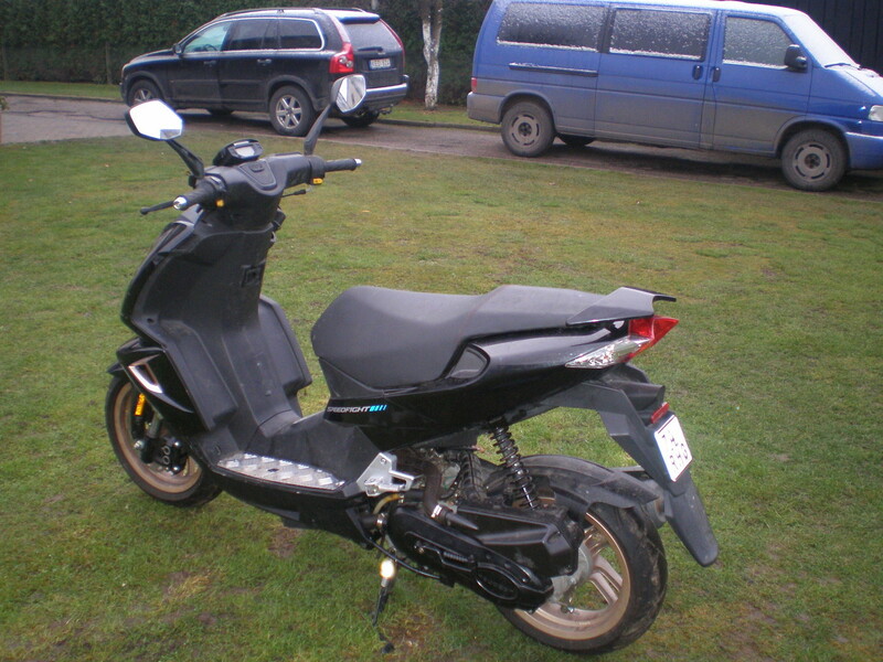 Photo 4 - Scooter / moped Peugeot Speedfight 2017 y parts