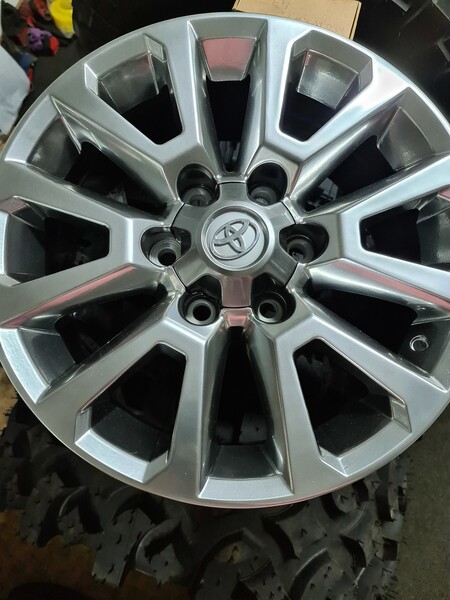 Photo 3 - tlc Land Cruiser light alloy R17 rims