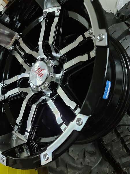 Photo 3 - Light alloy R15 rims