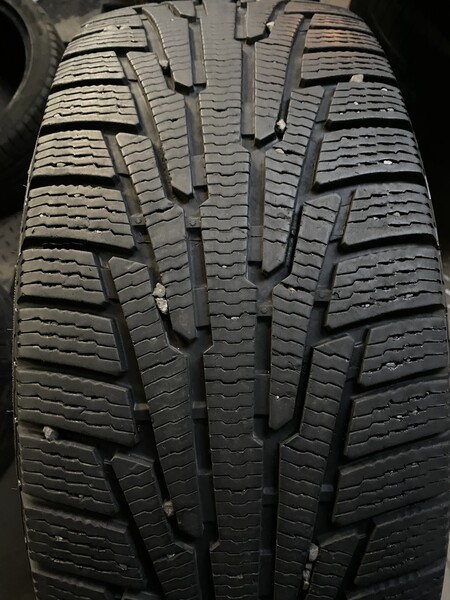 Фотография 4 - Nokian R18 зимние шины для автомобилей