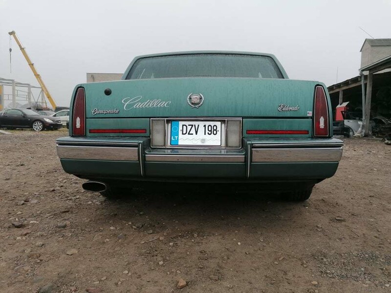 Photo 14 - Cadillac Eldorado 1986 y parts