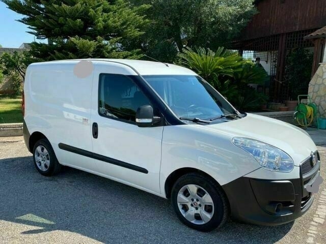 Photo 2 - Fiat Doblo II 2011 y parts