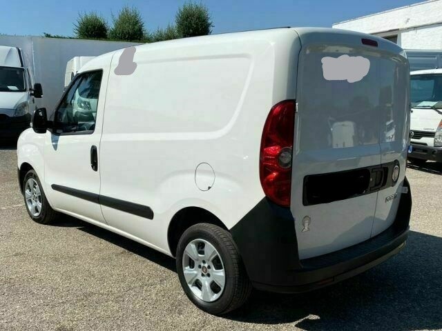 Photo 3 - Fiat Doblo II 2011 y parts