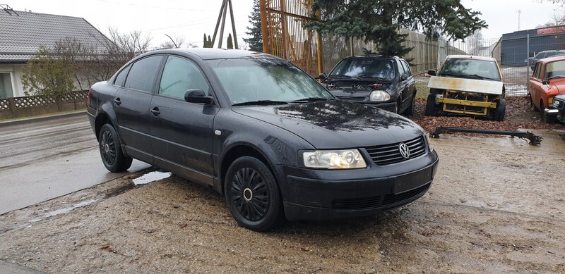 Photo 2 - Volkswagen Passat B5 automat 1998 y parts