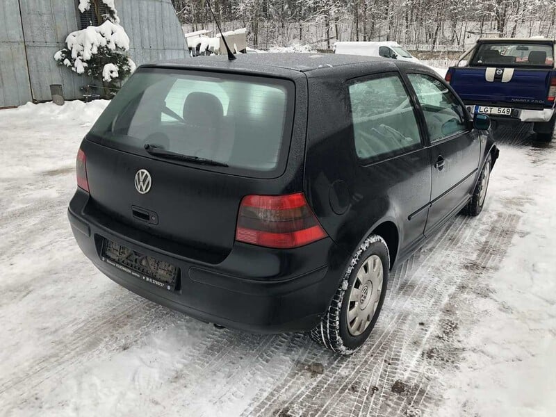 Фотография 4 - Volkswagen Golf 1998 г запчясти