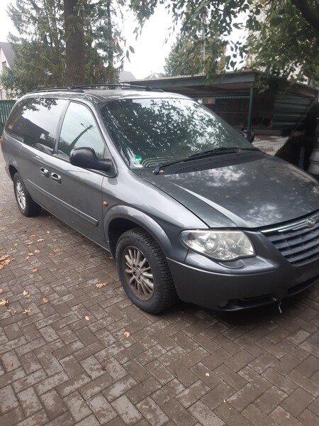 Photo 4 - Chrysler Voyager 2006 y parts