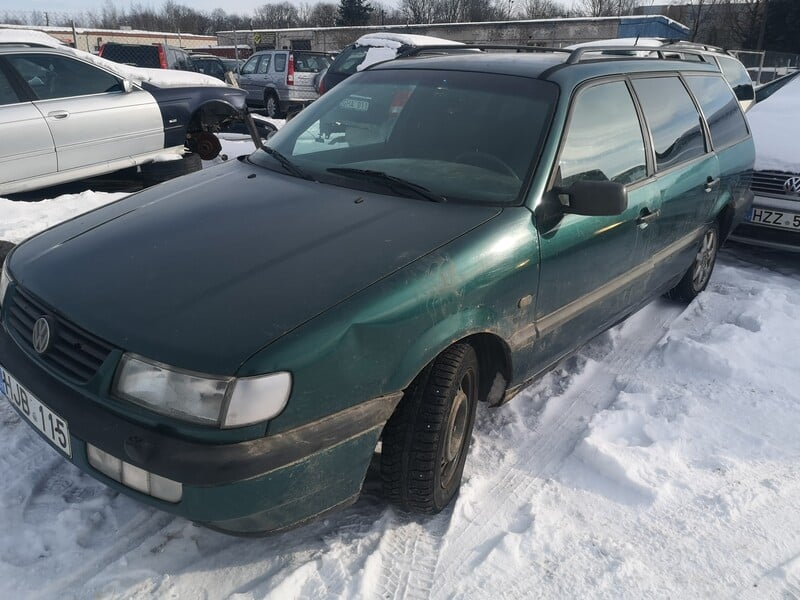 Photo 6 - Volkswagen Passat 1996 y parts