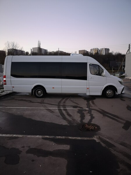 Photo 11 - Volkswagen Transporter 2014 y Minibus rent