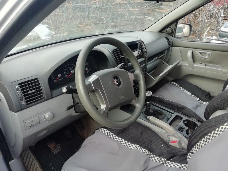 Nuotrauka 3 - Kia Sorento 2005 m dalys