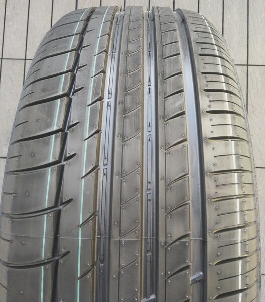 Photo 3 - Triangle R18 summer tyres passanger car