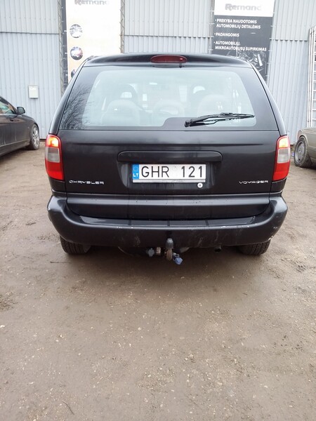 Photo 5 - Chrysler Voyager 2004 y parts