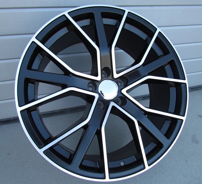 Photo 4 - Audi ET28-35-39 light alloy R18 rims