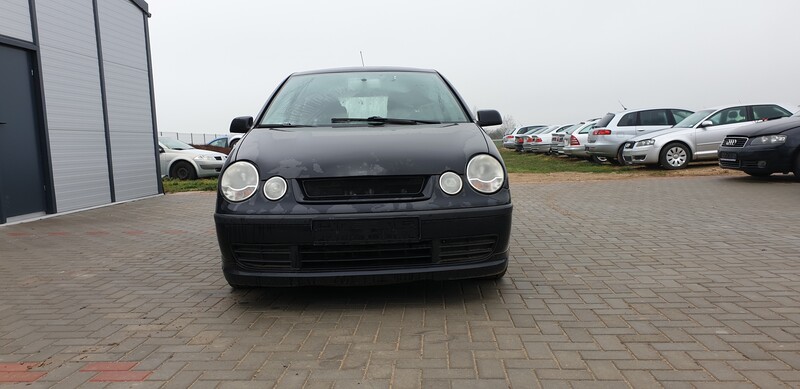 Photo 8 - Volkswagen Polo 2002 y Hatchback