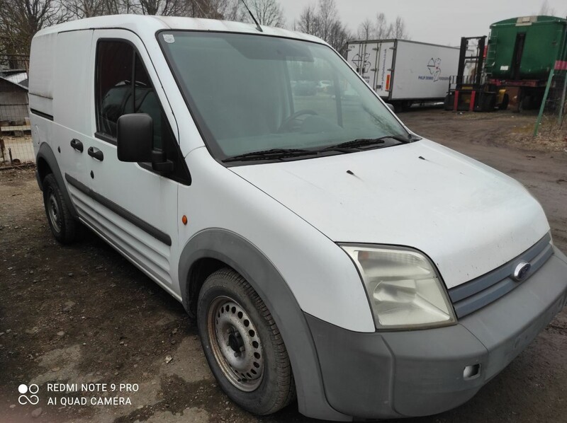 Ford Transit Connect 2008 y parts