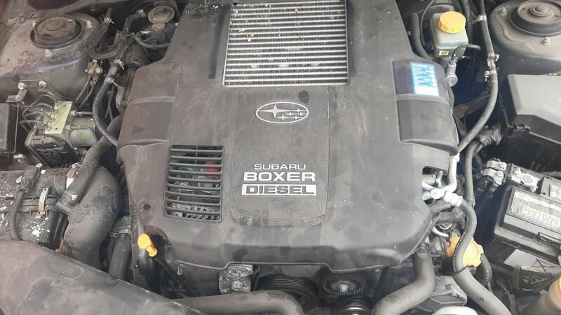 Photo 2 - Subaru Impreza GH 2009 y parts