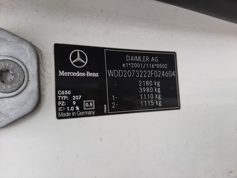 Photo 10 - Mercedes-Benz E 350 2010 y parts