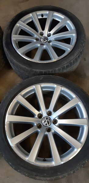 Photo 3 - Volkswagen Tiguan R19 light alloy rims