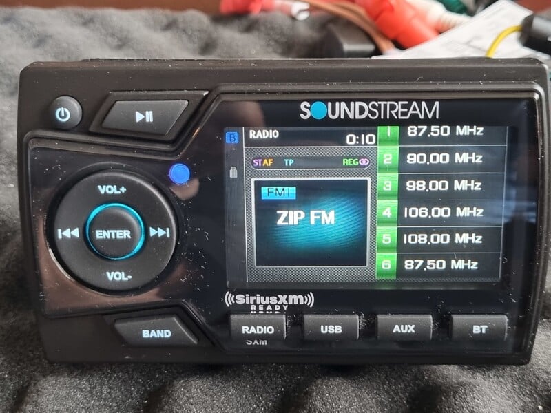 Photo 14 - Soundstream MHU-32SXM laivams Multimedia