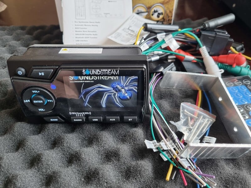 Nuotrauka 3 - Soundstream MHU-32SXM laivams Multimedia