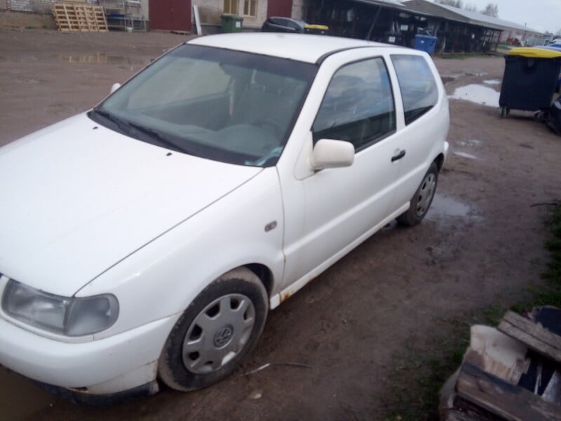 Photo 2 - Volkswagen Polo 1998 y parts