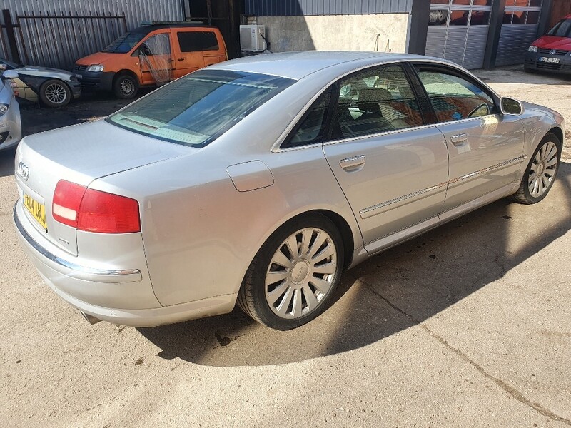 Photo 4 - Audi A8 D3 2004 y parts