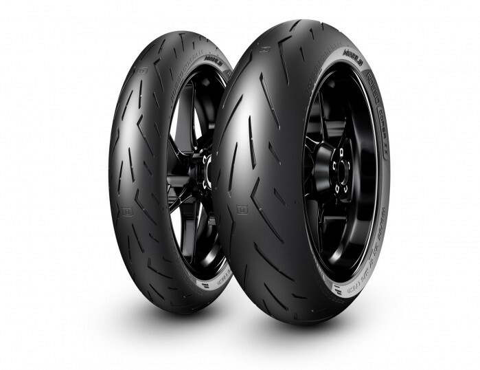 Фотография 1 - Pirelli Diablo Rosso 3 R17 летние шины для мотоциклов