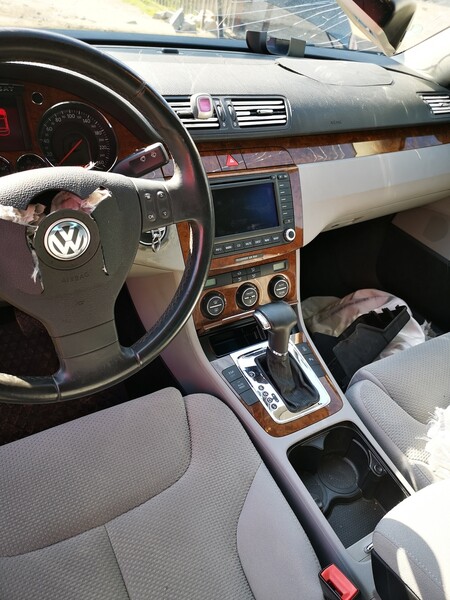 Фотография 5 - Volkswagen Passat Fsi 2006 г запчясти