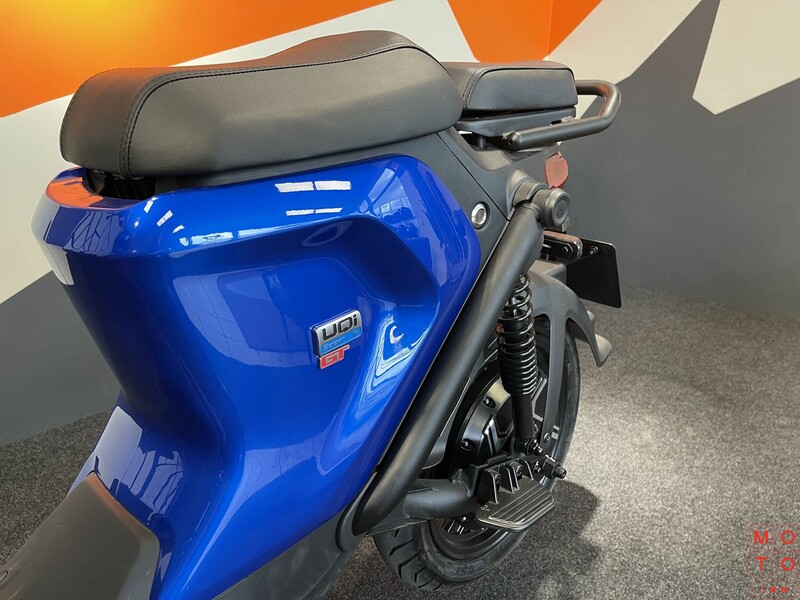 Photo 8 - NIU UQi GT 2022 y Scooter / moped