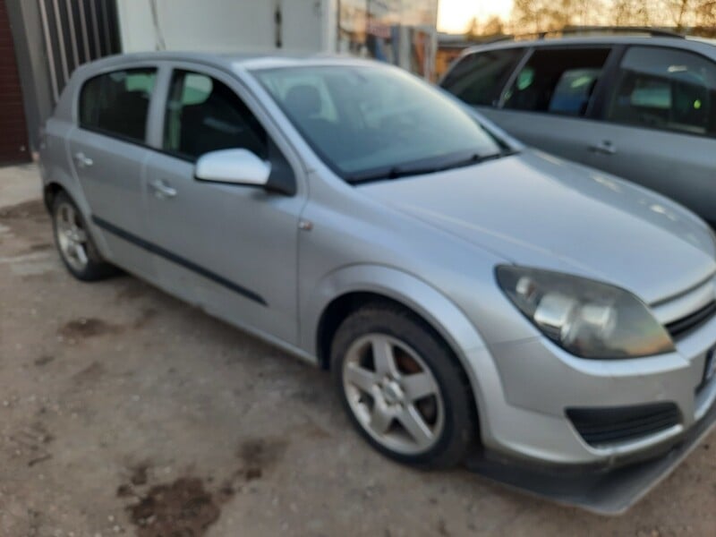 Photo 4 - Opel Astra 2005 y parts