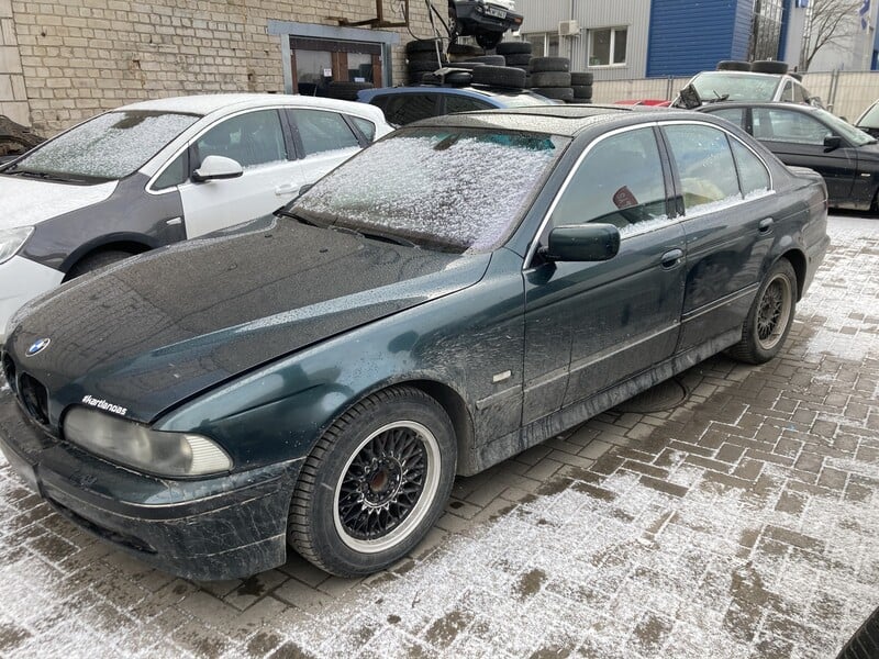 Photo 3 - Bmw Serija 5 2004 y parts