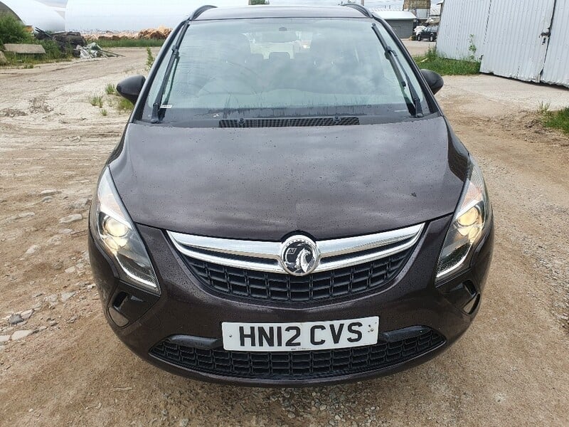 Фотография 5 - Opel Zafira C 2012 г запчясти