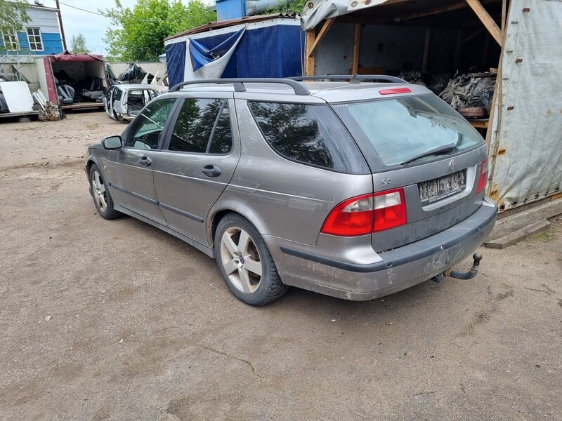 Photo 3 - Saab 9-5 2004 y parts